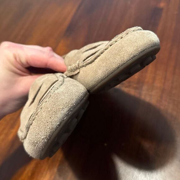 Born Grey Suede Slip On Rubber Sole Loafers Women’s US 7 M - Picture 3 of 8